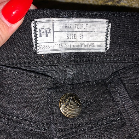 Free Personal black skinny jeans. - Picture 2 of 4